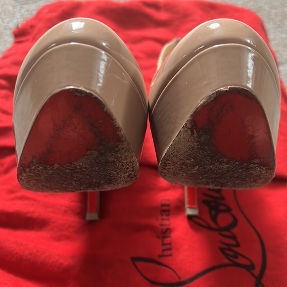 Christian Louboutin Bianca Platform Red Sole Pump, Nude Patent Leather - Picture 7 of 7